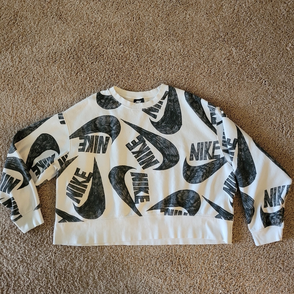 NIKE Icon Clash Crop Oversized Sweatshirt, Size 2XL